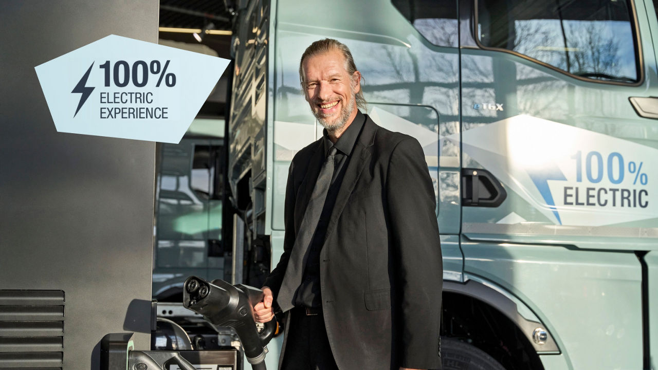 Teaser 1 - 1536 x 864 px-MAN-Pallasch-Header.jpg